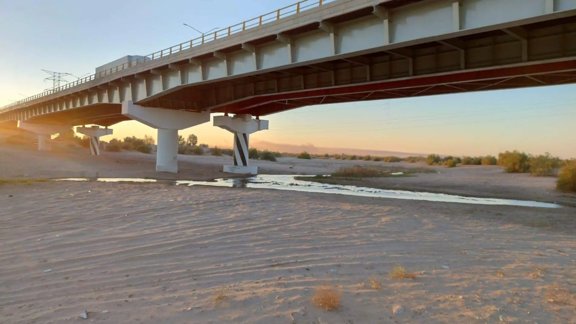 Jóvenes sanluisinos darán muestra de su talento en las artes plásticas a través del pintado de murales en el Puente del Río Colorado